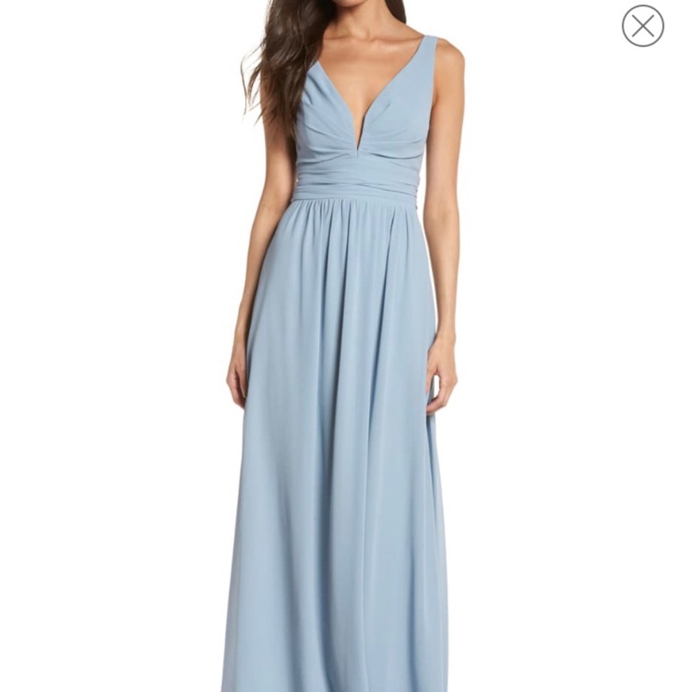 Lulus V-Neck Chiffon Gown